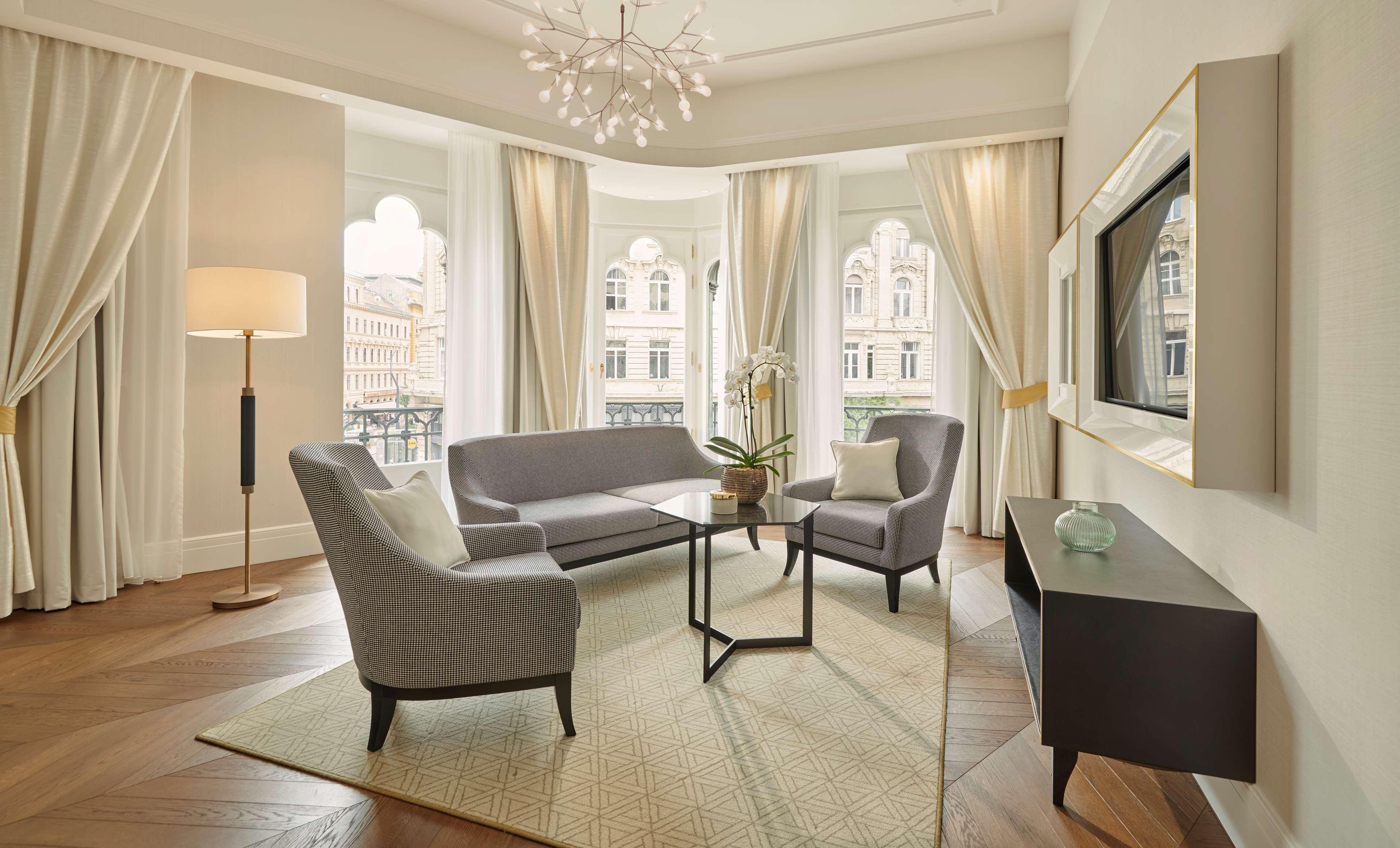 Parisi Udvar Hotel Budapest, Part Of Hyatt Экстерьер фото