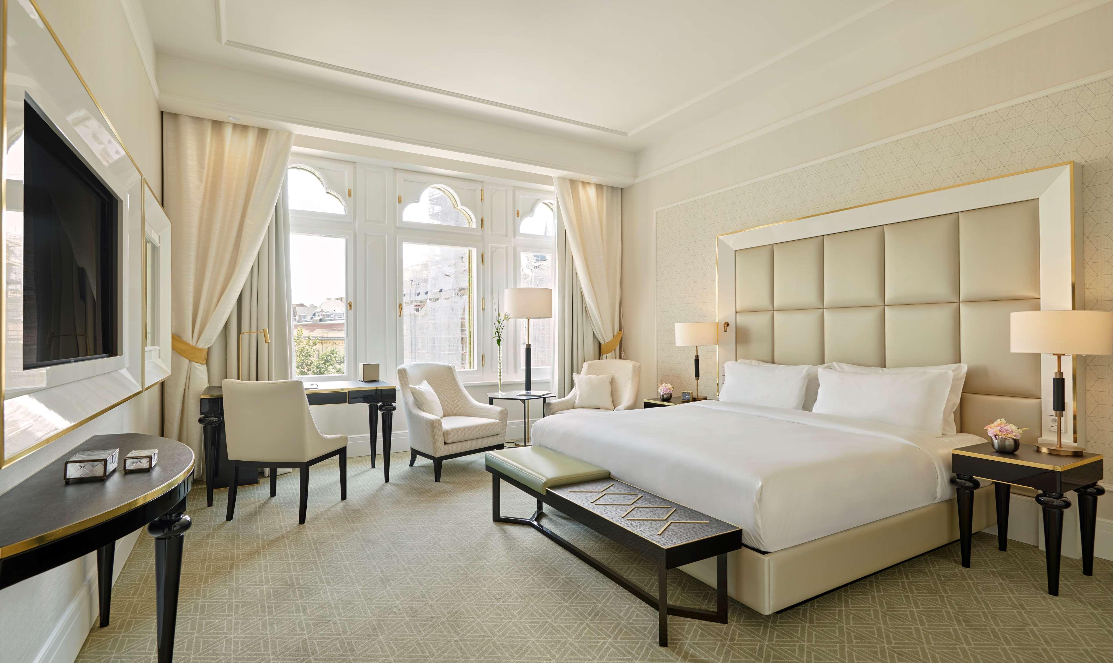 Parisi Udvar Hotel Budapest, Part Of Hyatt Экстерьер фото