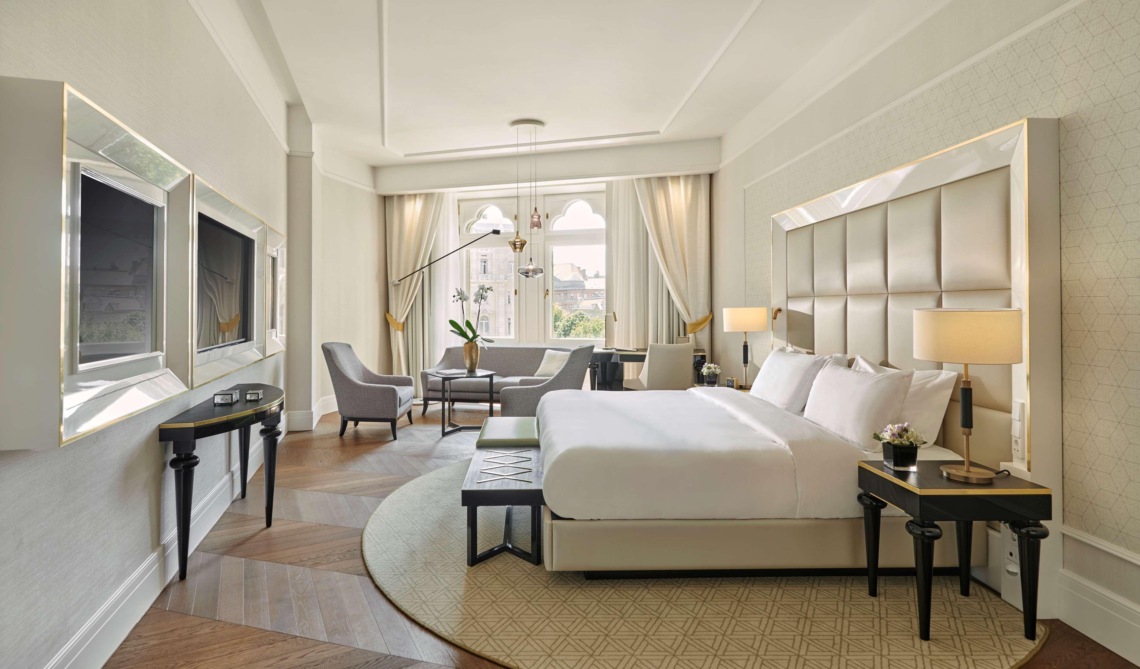 Parisi Udvar Hotel Budapest, Part Of Hyatt Экстерьер фото