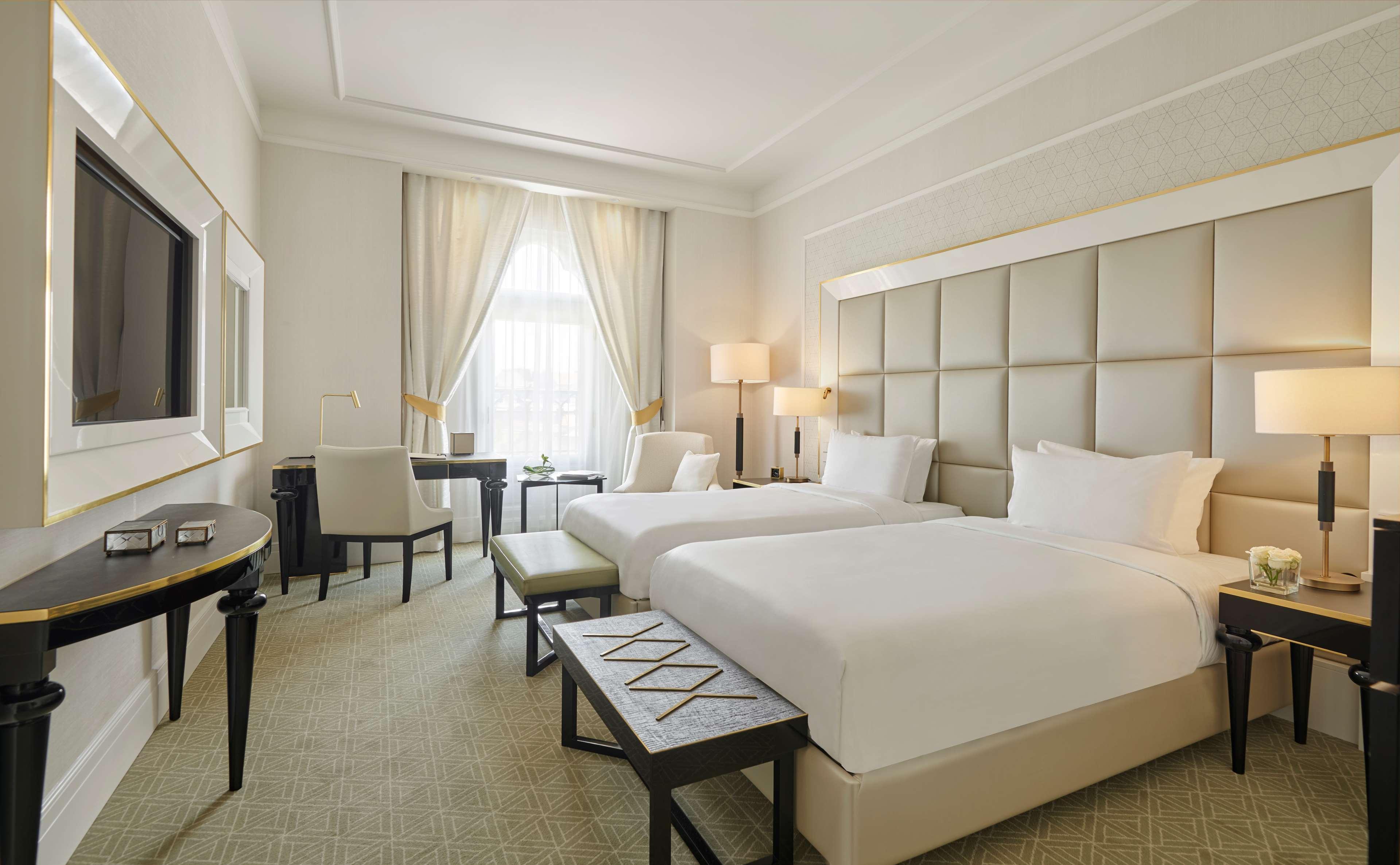 Parisi Udvar Hotel Budapest, Part Of Hyatt Экстерьер фото