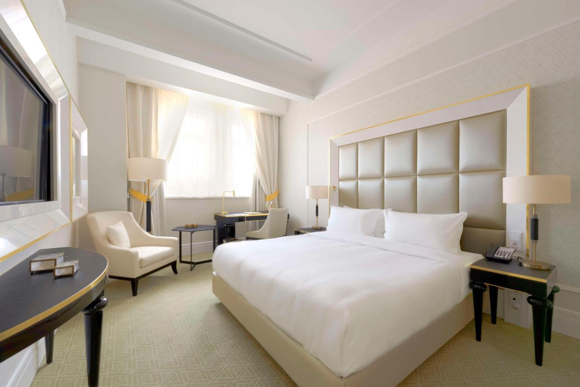 Parisi Udvar Hotel Budapest, Part Of Hyatt Экстерьер фото
